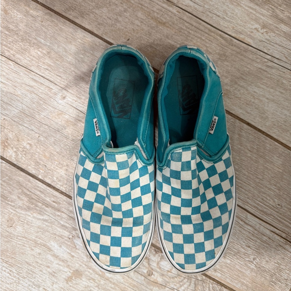 Women’s 9.5 Vans Slip-On Checkerboard Sneaker in Teal and White